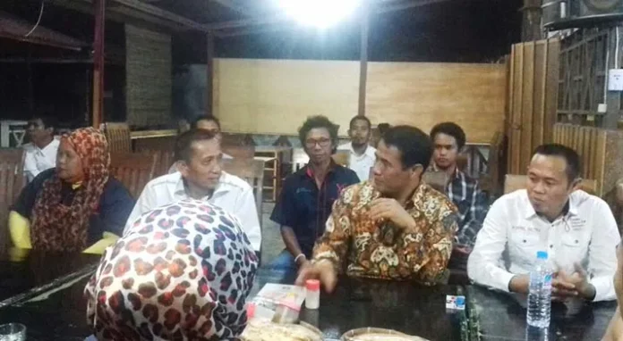 Amran Sulaiman Ajak Pemuda Gempita Sultra Bekerja di Industri Tebu