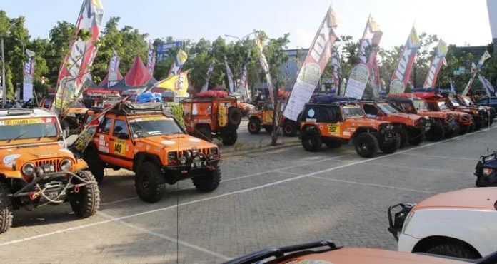 Meriahkan IOX Celebes, 87 Kendaraan Offroad Parkir di Hotel Grand Clarion