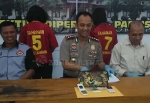 Polres Bombana Tangkap Dua Pengguna dan Pengedar PCC Polres Bombana Tangkap Dua Pengguna dan Pengedar PCC
