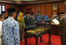 Lantik Anggota KIP Sultra, Lukman Abunawas: Baik-baik dengan Pemerintah Lantik Anggota KIP Sultra, Lukman Abunawas: Baik-baik dengan Pemerintah