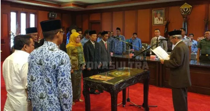 Lantik Anggota KIP Sultra, Lukman Abunawas: Baik-baik dengan Pemerintah