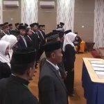 66 Anggota Panwascam Konsel Dilantik, Tugas Pertama Awasi Seleksi PPK 66 Anggota Panwascam Konsel Dilantik, Tugas Pertama Awasi Seleksi PPK