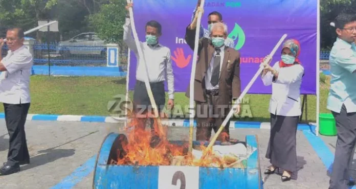 BPOM Kendari Musnahkan Produk Ilegal Senilai Rp 1,4 Miliar