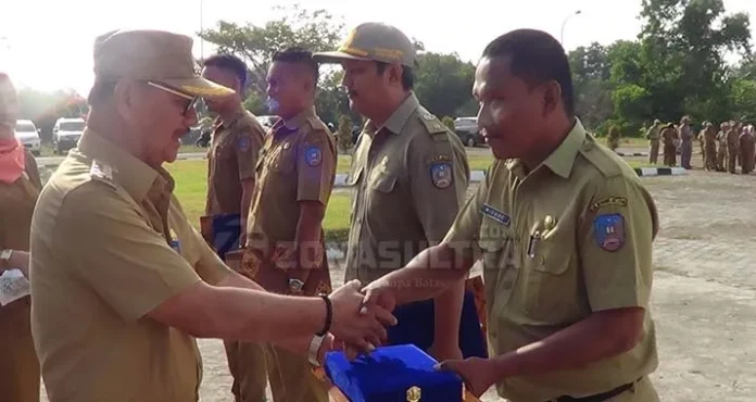 Lima Bendahara Terbaik Di Konsel Diberi Penghargaan