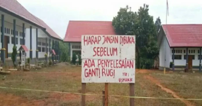 Penyegelan SMKN 1 Langkikima, Raup: Harusnya Pemprov Bisa Tuntaskan