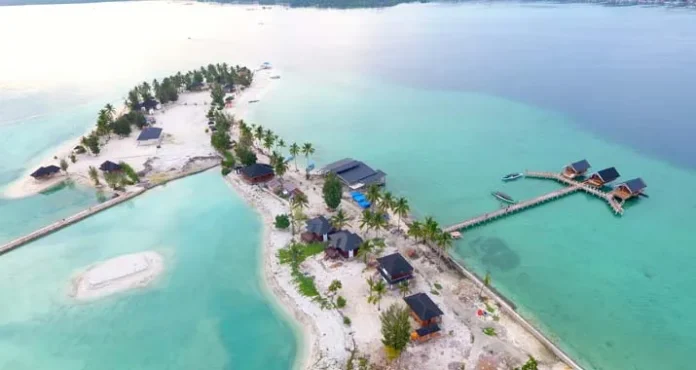 Pulau Bokori