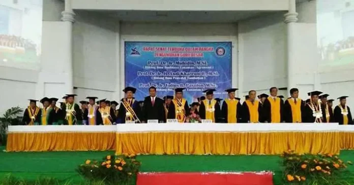 UHO Kukuhkan Tiga Guru Besar Fakultas Pertanian