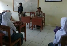 Razia di SMAN Pasarwajo, Polres Buton Tak Temukan Narkoba Razia di SMAN Pasarwajo, Polres Buton Tak Temukan Narkoba