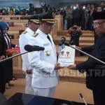 Asrun Resmi Serahkan Jabatan Wali Kota ke ADP Asrun Resmi Serahkan Jabatan Wali Kota ke ADP