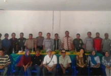 Silaturahmi dengan Warga Desa Sopura, Camat Pomalaa Minta Jaga Keberlangsungan Operasi PT Antam