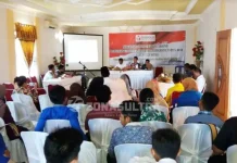 Panwas Muna Ajak Masyarakat Awasi Pilgub Sultra Panwas Muna Ajak Masyarakat Awasi Pilgub Sultra