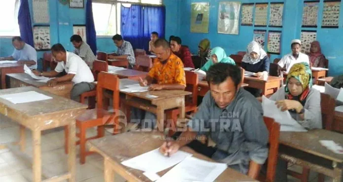 ujian_panwascam_buton 86 Calon Panwascam Buton Ikut Tes Tertulis