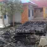 Bak Pabrik Milik DKP Wakatobi Terbakar Bak Pabrik Milik DKP Wakatobi Diterbakar