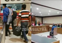 Hadiri Sidang, Nur Alam Kenakan Baju yang Sama Saat Pemakaman Ibunya Hadiri Sidang, Nur Alam Kenakan Baju yang Sama Saat Pemakaman Ibunya