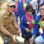 Pemkab Konut Lakukan Peletakan Batu Pertama Pembangunan Kolam Bibit Udang Pemkab Konut Lakukan Peletakan Batu Pertama Pembangunan Kolam Bibit Udang