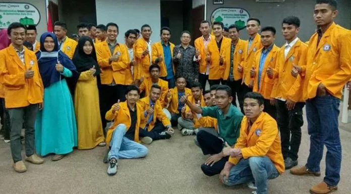 Ketua BEM dan Anggota MPM UHO Resmi Dilantik