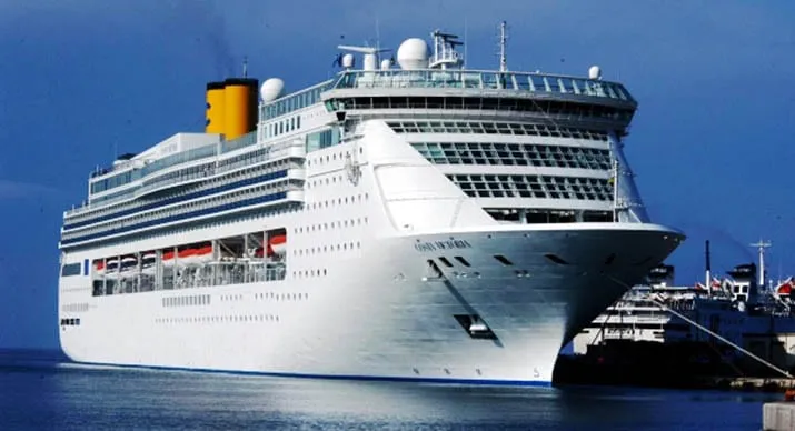 Kapal Pesiar Costa Victoria