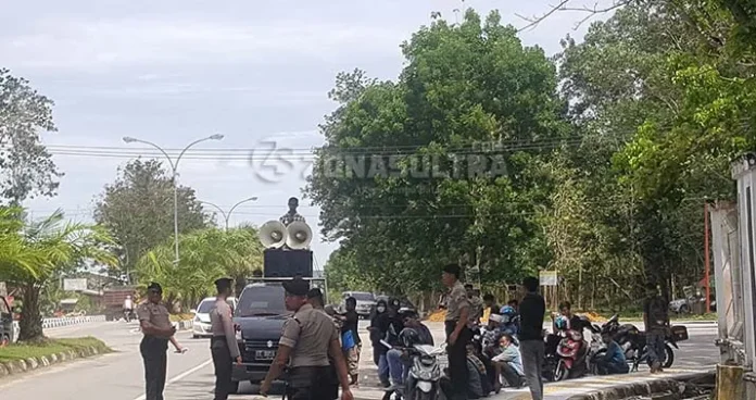 Keluarga Pemilik Lahan Berdemo Minta Bupati Konkep Ditetapkan Tersangka