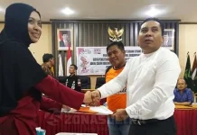 KPU Lanjut Verifikasi Dokumen Syarat Dukungan WON-Andre KPU Lanjut Verifikasi Dokumen Syarat Dukungan WON-Andre