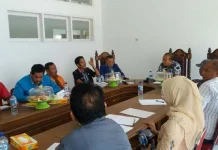 Pembayaran Kontraktor Pasar Laino Tidak Dianggarkan di APBD-P, DPRD Muna Hearing Instansi Terkait Pembayaran Kontraktor Pasar Laino Tidak Dianggarkan di APBD-P, DPRD Muna Hearing Instansi Terkait