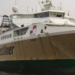 Ratusan Penumpang KFC Jetliner Kembalikan Tiket KFC Jetliner, kecelakaan jetliner kendari