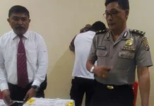 Diduga Jadi Kurir Sabu, Seorang Mahasiswa di Kendari Diringkus Polisi Diduga Jadi Kurir Sabu, Seorang Mahasiswa di Kendari Diringkus Polisi