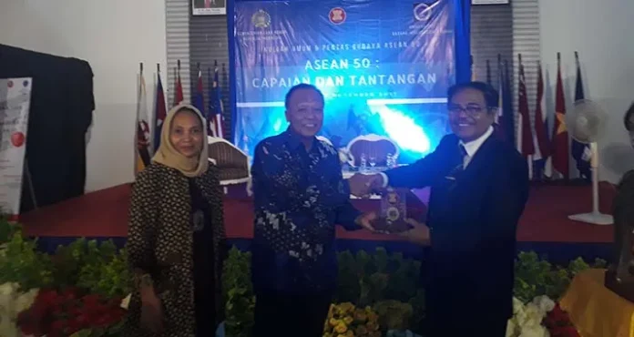 PSA Unidayan Gelar Kuliah Umum & Pentas Budaya ASEAN