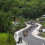 Kemegahan Seribu Rumah Gadang Kukuhkan Monslave Menangi Etape Kelima Tour de Singkarak 2017 Tour de Singkarak 2017