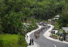 Kemegahan Seribu Rumah Gadang Kukuhkan Monslave Menangi Etape Kelima Tour de Singkarak 2017 Tour de Singkarak 2017