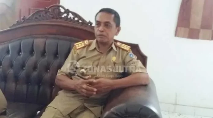 Kepala Badan Kepegawaian dan Pengembangan Sumber Daya Manusia (BKPSDM) kabupaten Muna, Sulawesi Tenggara (Sultra) La Kusa