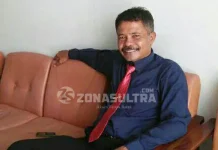 Marger dengan Poltekes Kendari Ditolak, Akper Buton Terancam Ditutup Direktur Akper Pemda Buton Muslimin Siraja