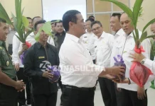 Mentan Ancam Tidak Salurkan Bantuan untuk Bupati yang Tak Hadiri Rakor Mentan Ancam Tidak Salurkan Bantuan untuk Bupati yang Tak Hadiri Rakor