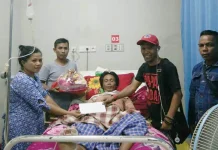 Kisah Kades di Konsel Menolong Tukang Bakso yang Tersiram Air Panas Viral di Medsos Kisah Kades di Konsel Menolong Tukang Bakso Yang Tersiram Air Panas Viral di Medsos
