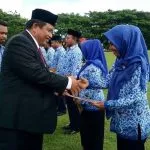 Hari Bela Negara, 10 PNS di Muna Dapat Penghargaan Disiplin Terbaik Hari Bela Negara, 10 PNS di Muna Dapat Penghargaan Disiplin Terbaik