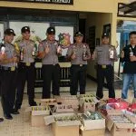 Operasi Cipta Kondisi, Polsek Lasolo Amankan 155 Botol Miras Operasi Cipta Kondisi, Polsek Lasolo Amankan 155 Botol Miras