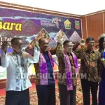 Resmikan Festival Konasara, Saleh Lasata Pamit pada Jajaran Pemkab Konut Resmikan Festival Konasara, Saleh Lasata Pamit pada Jajaran Pemkab Konut