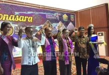 Resmikan Festival Konasara, Saleh Lasata Pamit pada Jajaran Pemkab Konut Resmikan Festival Konasara, Saleh Lasata Pamit pada Jajaran Pemkab Konut