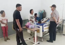 Bertengkar dengan Pacar, Karyawan Metro Baubau Mengalami Luka di Leher Bertengkar dengan Pacar, Karyawan Metro Baubau Mengalami Luka di Leher