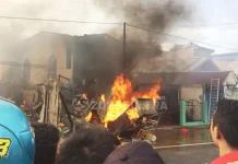 Breaking News: Si Jago Merah Lahap Lapak Depan Kampus UHO Breaking News: Si Jago Merah Lahap Lapak Depan Kampus UHO