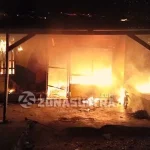 Rumah Warga Kolut Terbakar, Uang Rp 10 Juta di Bawah Kasur Ludes Rumah Warga Kolut Terbakar, Uang Rp 10 Juta di Bawah Kasur Ludes