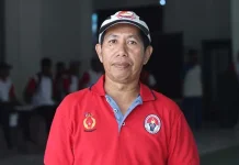 Kejurda Renang, Atlet Wakatobi Sabet Dua Emas dan Dua Perunggu Sekretaris Daerah (Sekda) Wakatobi Muhammad Ilyas Abibu