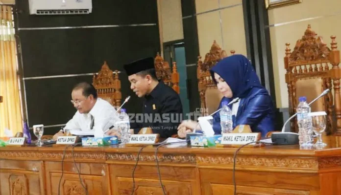 DPRD Konsel Minta Dua Raperda Usulan Pemda Ditinjau Ulang