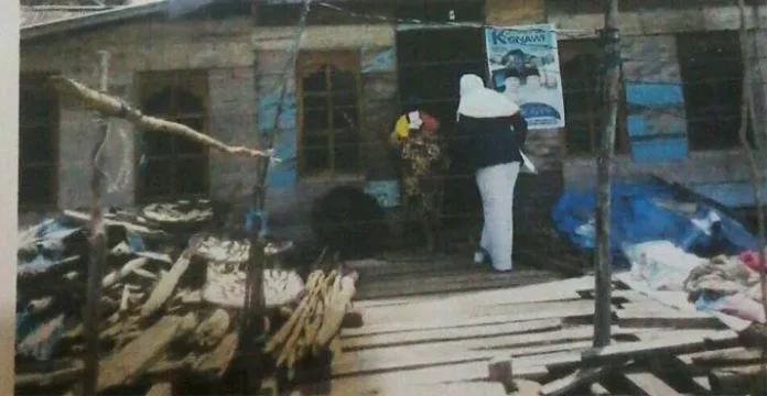 Wujudkan Masyarakat yang Sehat, Mahasiswa Poltekkes Kendari Gelar Pengobatan Gratis di Pesisir Soropia