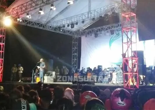 HUT Bombana Ke-14, Perputaran Ekonomi Masyarakat di Poleang Capai RP1 Miliar HUT Bombana Ke-14, Perputaran Ekonomi Masyarakat di Poleang Capai RP1 Miliar