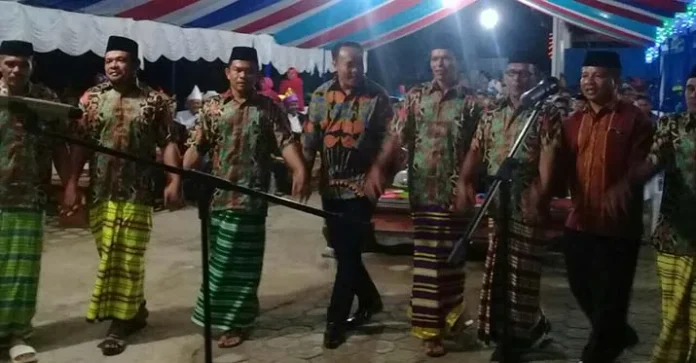 Kedatangan Saleh Lasata di Mubar Disambut Tarian Modero dan Musik Gambus