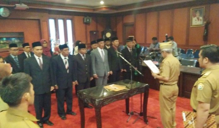 Sekda Provinsi Lantik 18 Pejabat Eselon III dan IV