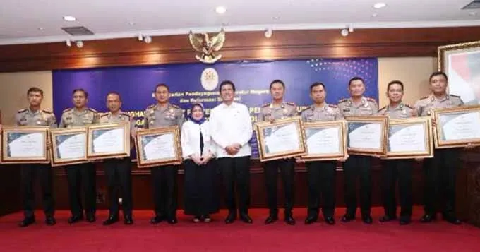 LAYANAN_PUBLIK Polres Kendari Masuk 9 Besar Layanan Publik Terbaik se-Indonesia