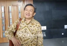 Sidang Nur Alam, Tumpang Tindih Wilayah Pertambangan PT AHB Jadi Perdebatan Maqdir Ismail selaku kuasa hukum Nur Alam