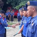 Dinas Pemadam Kendari Berikan Penghargaan pada Pegawai Berprestasi Dinas Pemadam Kendari Berikan Penghargaan pada Pegawai Berprestasi