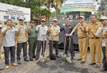 PT Antam UBPN Sultra Aspal Jalan Desa Sopura Sepanjang 1 KM PT Antam UBPN Sultra Aspal Jalan Desa Sopura Sepanjang 1 KM
